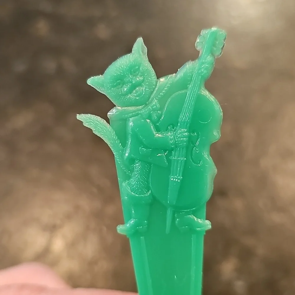 Vintage '50s F&F Mold & Die Works Nursery Rhyme Theme Plastic Sporks Set Of 7